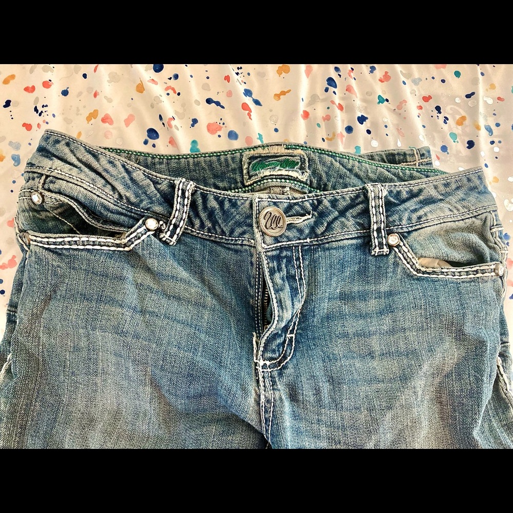 Women’s Wrangler boot cut low rise jeans